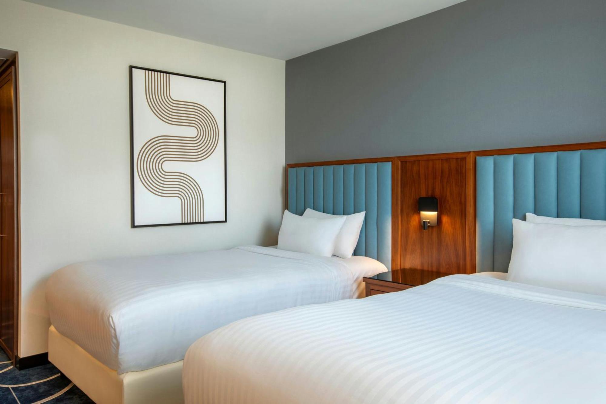 Hotel Courtyard By Marriott Paris Arcueil Exterior foto